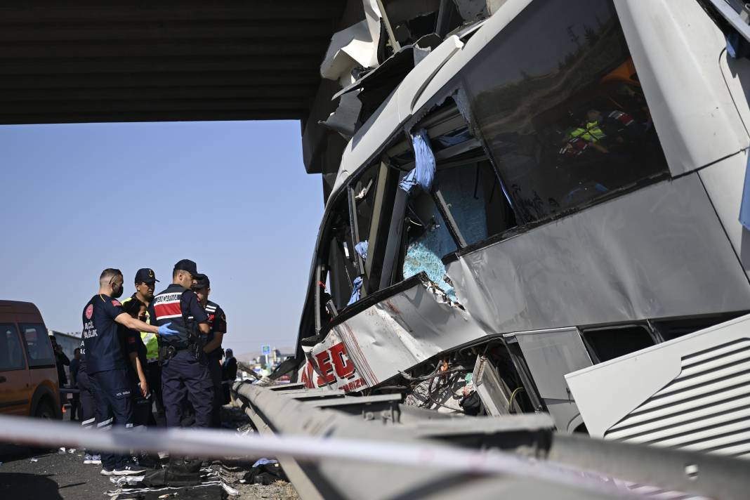 Ankara'daki otobüs faciasında ölü sayısı 11’e çıktı 4